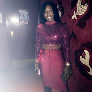 2 piece bedazzled set!